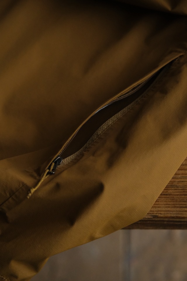 Utah／"Patagonia" torrentshell 3L rain jacket