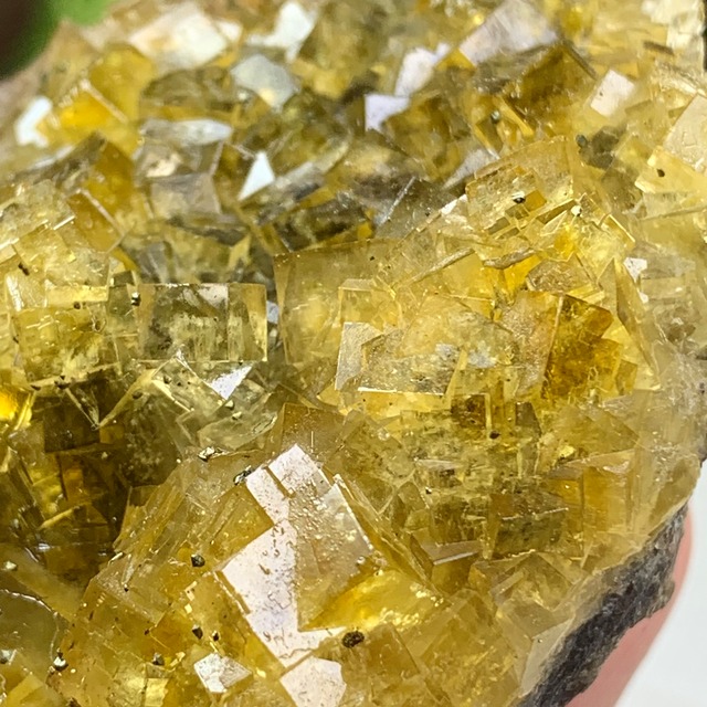 スペイン産☆パイライト共生･イエローフローライト原石クラスター