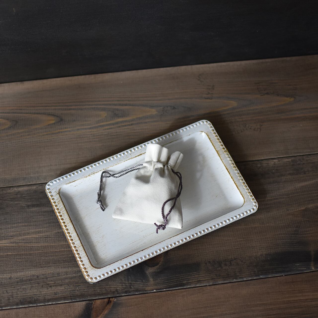 巾着風の可愛い アクセサリーケース.スエード素材 カラーバリエーション豊富なジェリー＆アクセサリーポーチ