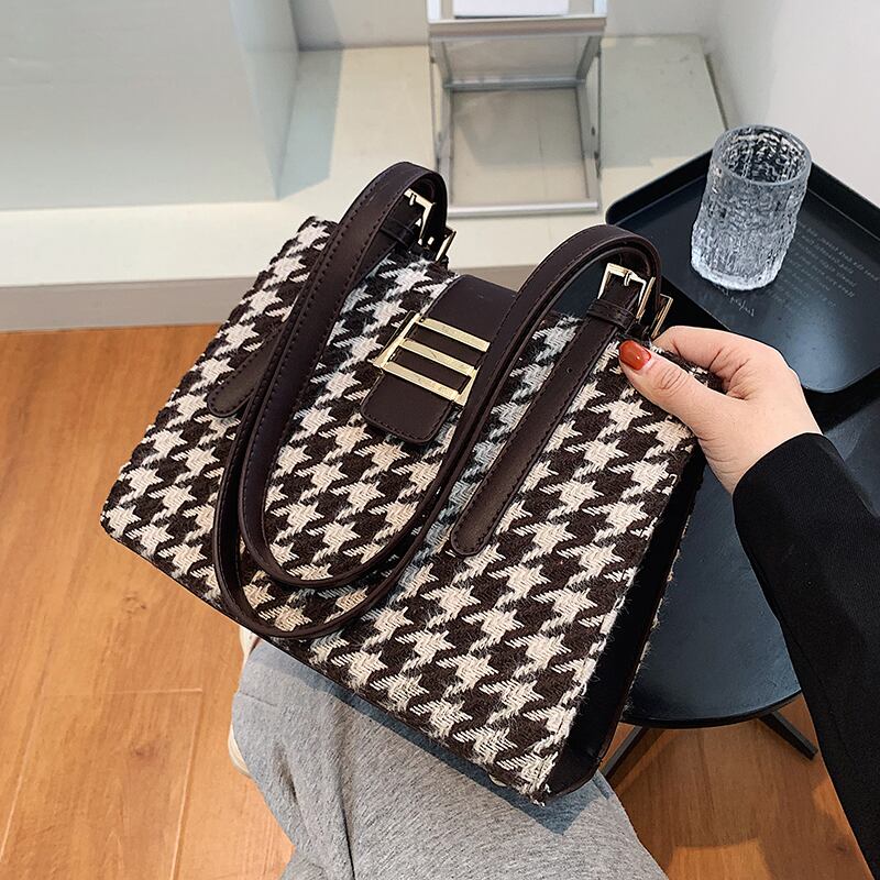 シングル トートバッグ ハンドバッグ Tiancai_Wing_Bag58290305952