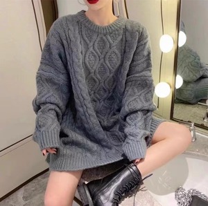 9色 ニット 長袖 セーター ロングセーター ロングシャツ 送料無料 トップス レディース クルーネック 大人可愛い かわいい きれいめ 大人女子 エレガント 無地 春 秋 冬 ガーリー 10代 20代 大人 学生 お出かけ 外出 きれいめカジュアル 着回し ファッション デート コーディネート 重ね着 休日 特別な日 お祝い 記念日 メンズウケ カジュアル 普段着 春コーデ 秋コーデ 冬コーデ おしゃれ シンプル スタイル ゆったり 細見せ オフィスカジュアル 30代  ワンポイント ママ ママコーデ