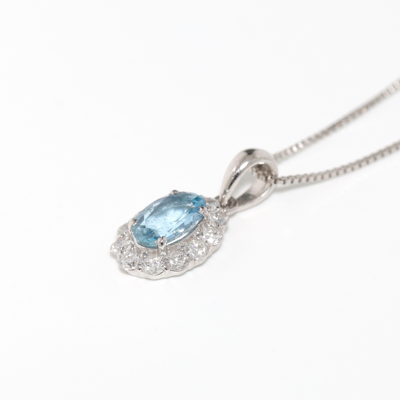 アクアマリン ネックレス Pt900 / 0.370ct / DA 0.220ct