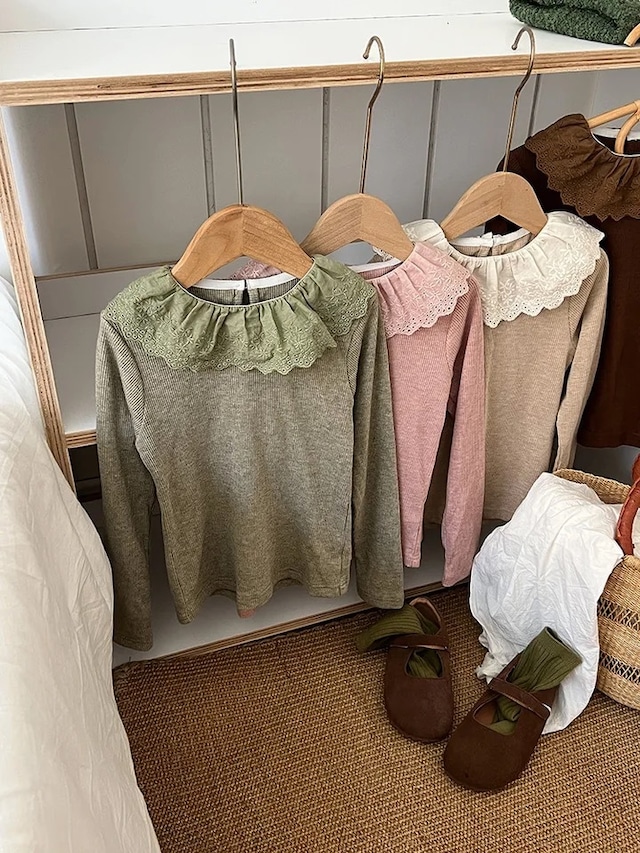 【取寄】使い勝手抜群なレースフリルカラーリブトップス