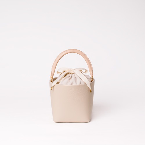 Classic  Basket  -  ECRU