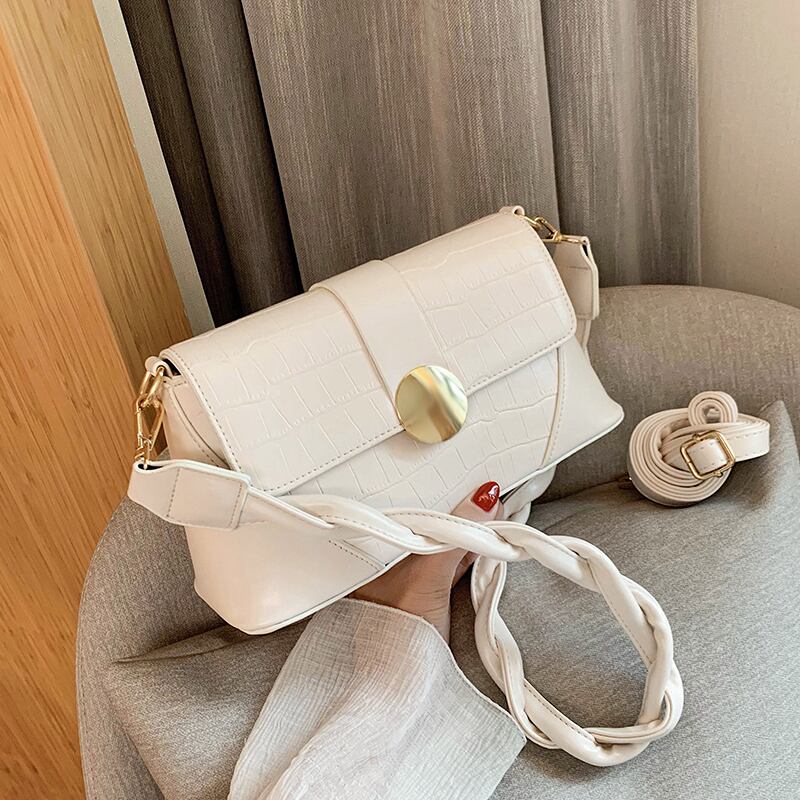 フレンチニッチバッグレディース2020ニューウェーブファッションワイルドショルダーメッセンジャーバッグサマーネットレッド手織りバッグ Tiancai_Wing_Bag6664243