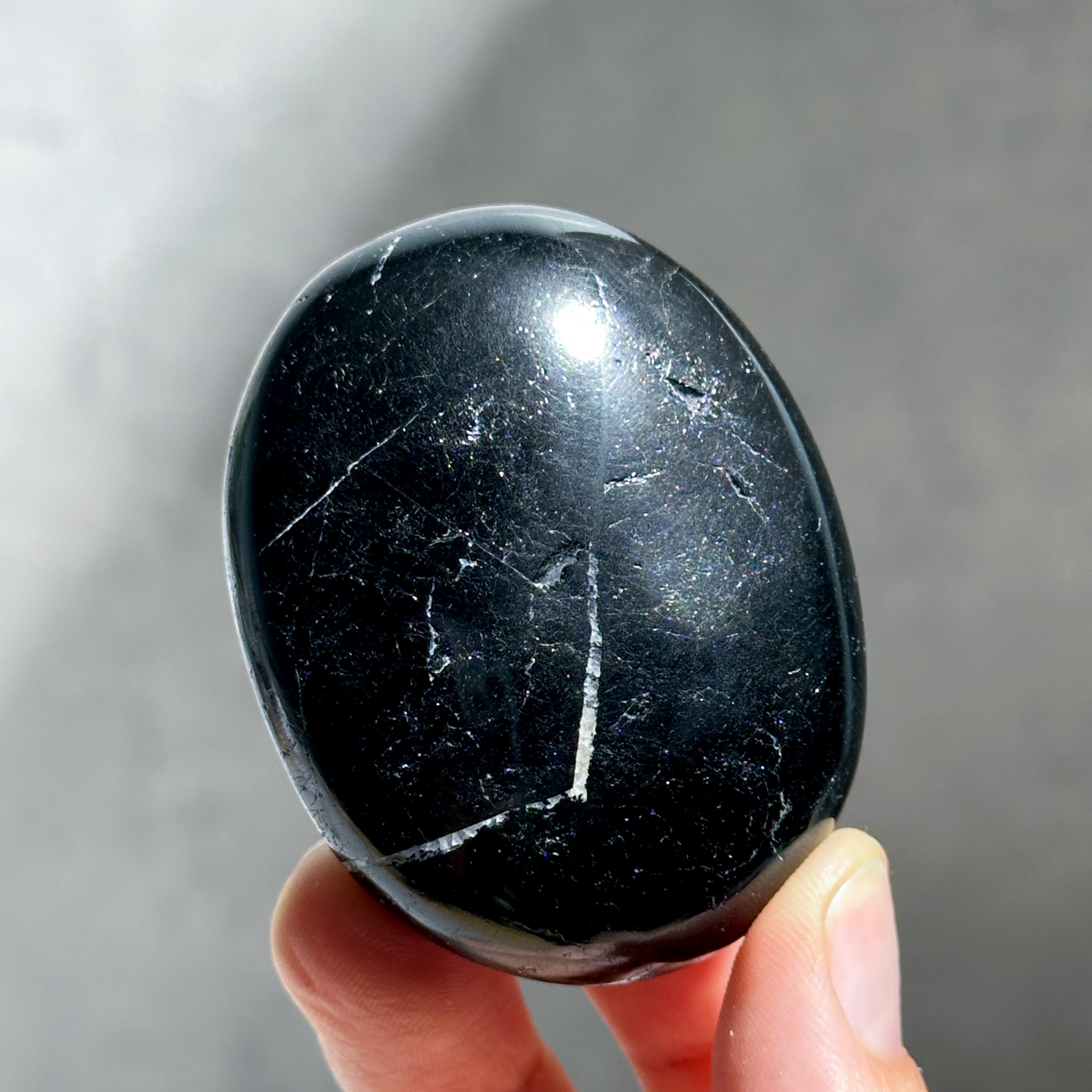 レア　高品質　グリーンムーンストーン　ブラックトルマリン　スフィア ブラックトルマリン パームストーン47◇ Black Tourmaline ◇天然石