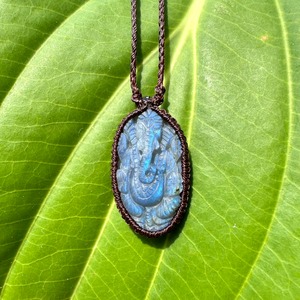 天然石ペンダント｜ラブラドライト｜ガネーシャ像｜LG−4｜SHAKTI STONE