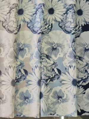 T-R3013 A,B,C,D ドライクレープ写真調花柄/50cm  生地幅145cmE100%