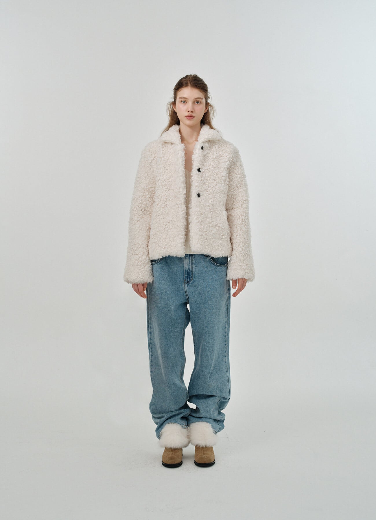 1月初旬発送 [The Barnnet] Ivory Bouffant Eco-Fur Jacket 正規品