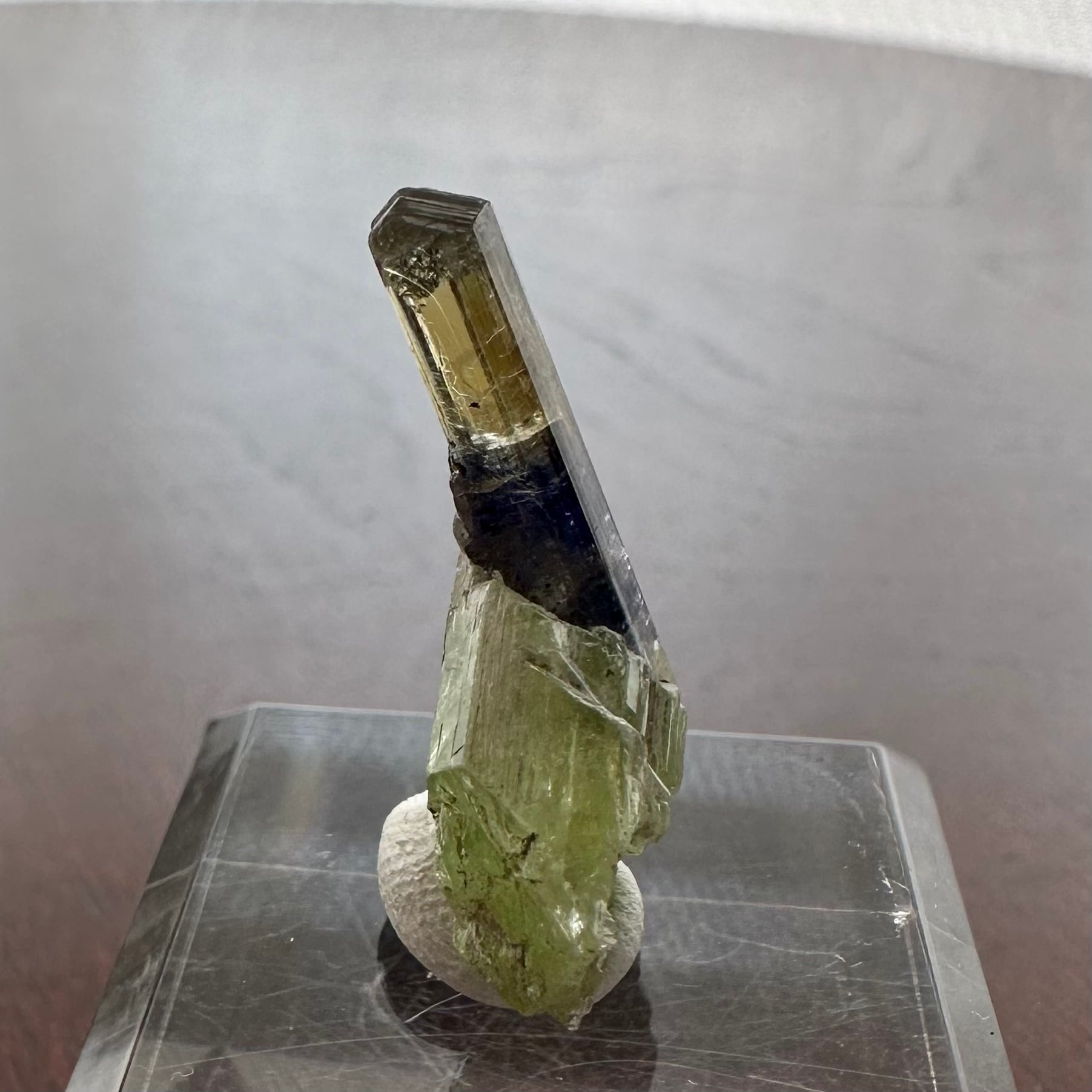 タンザナイト / ダイオプサイト【Tanzanite with Diopside】タンザニア