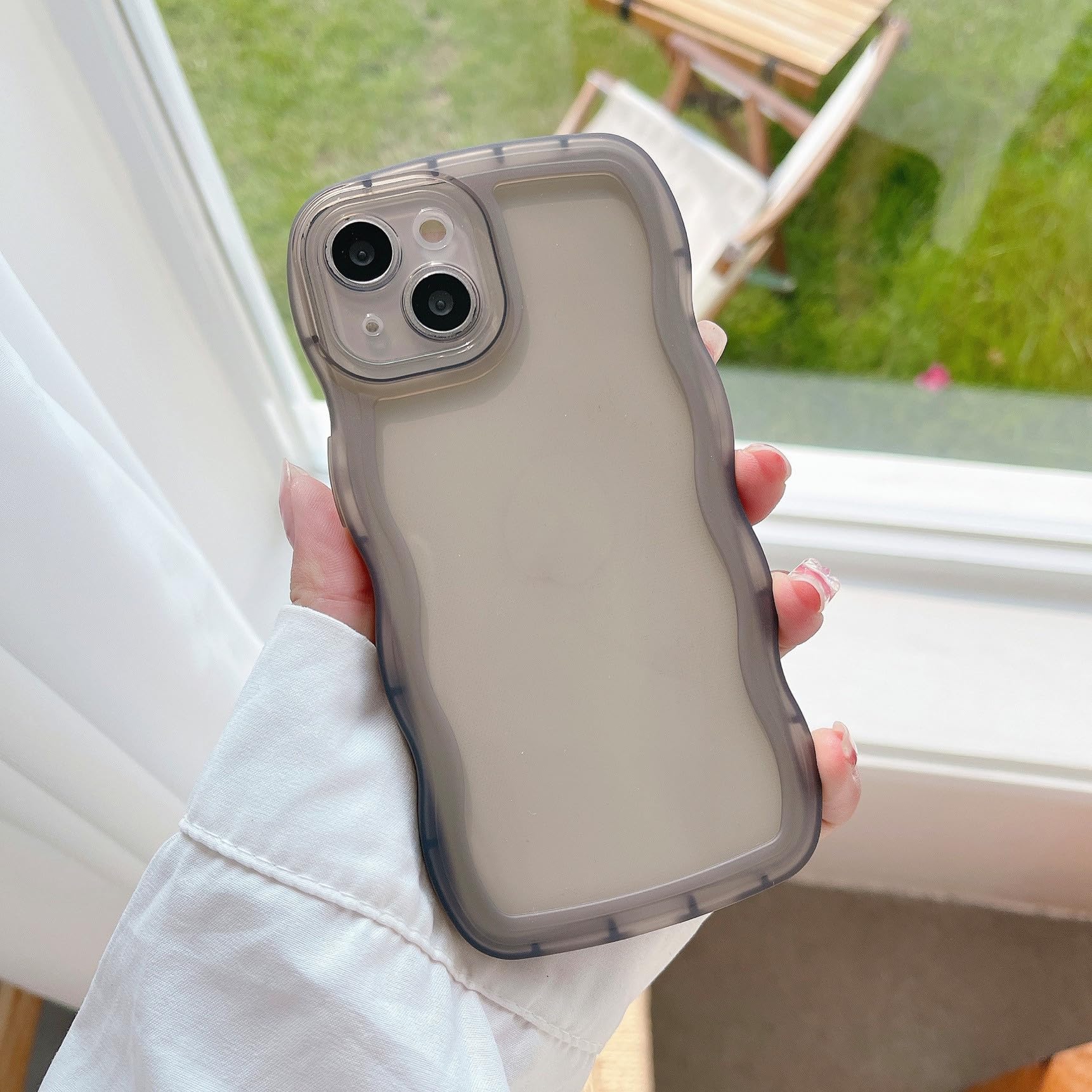 iPhone SE 7 8 用の ケース アイフォン 8 対応 スマホケース 透明 可愛い ウェーブ 携帯カバー 黒