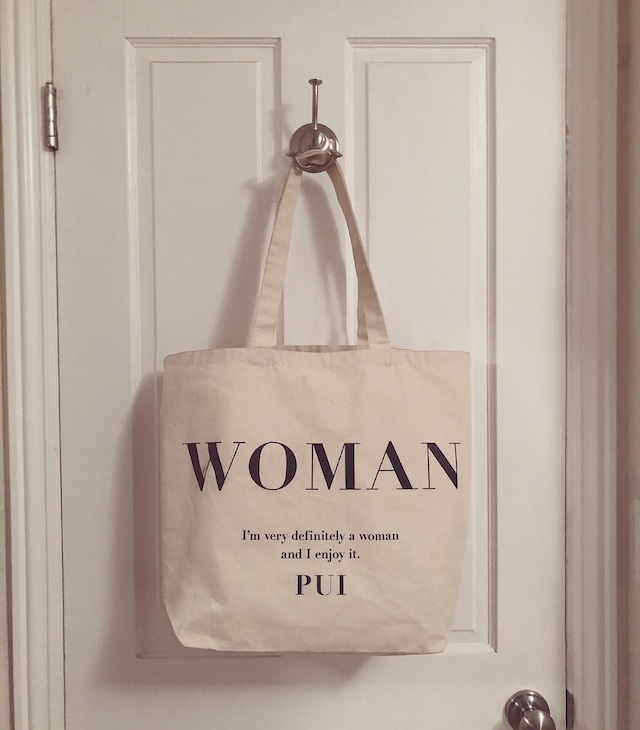 Pui woman tote bag