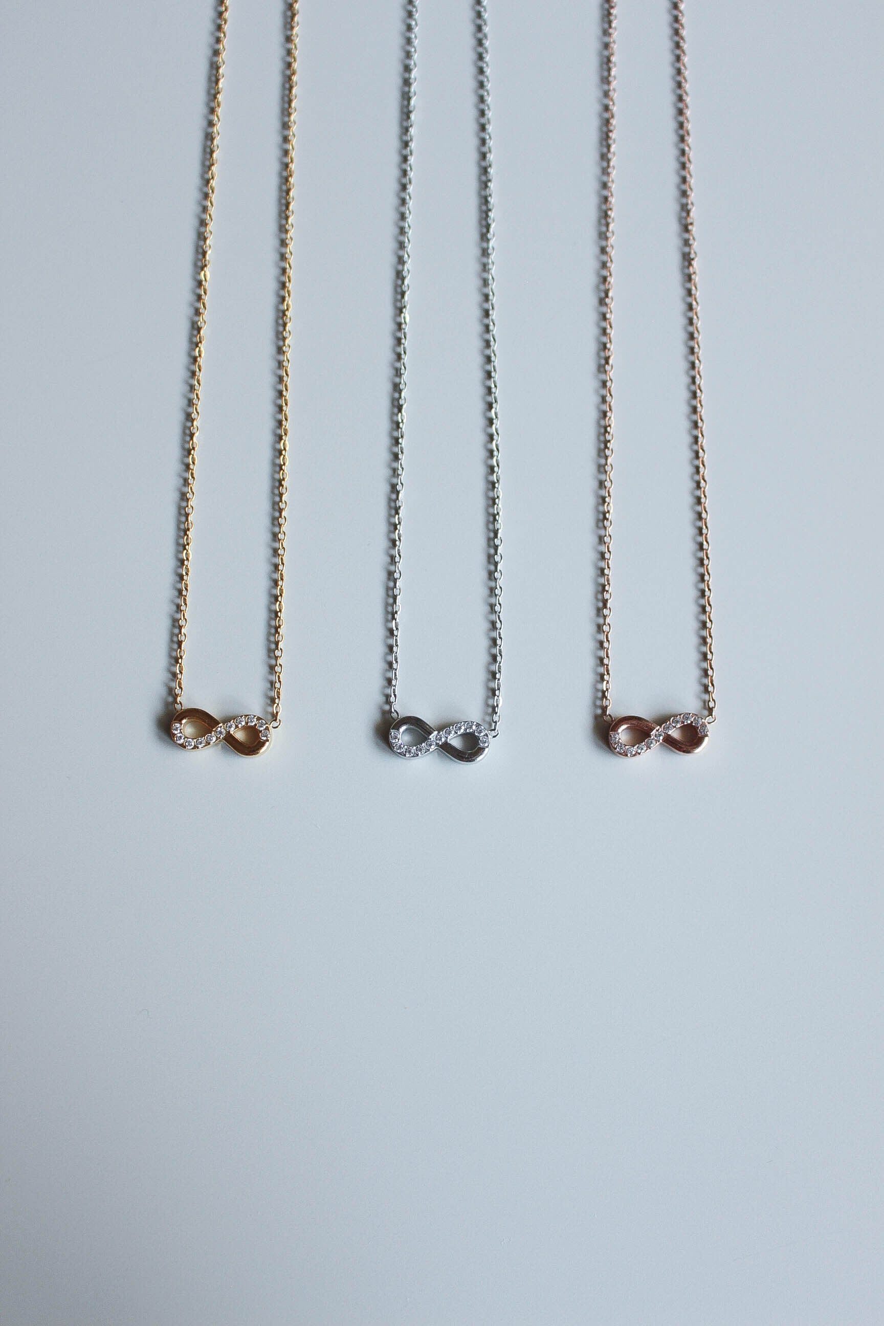 Mini Infinity Necklace | ebine(エビネ)|金属アレルギー対応アクセサリー