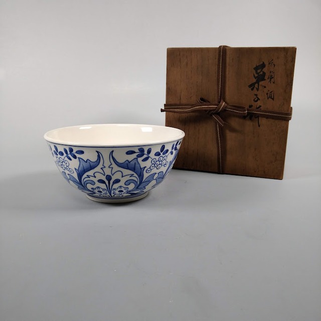 「深みのある織部釉(ゆう)！」古瀬戸焼き 蓋向付(茶碗) 4客セット 骨董アンテ 深みのある織部釉(ゆう)！」古瀬戸焼き 蓋向付(茶碗) 4客セット 骨董アンテ