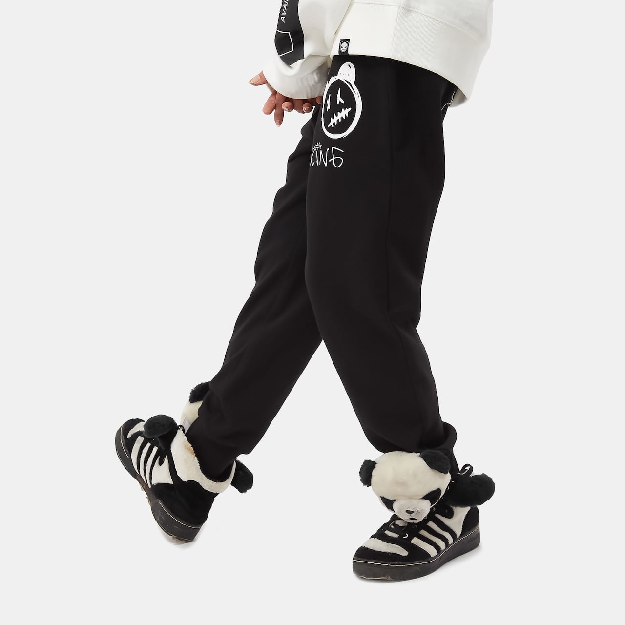 HIPANDA ハイパンダ】メンズ バスキア パロディ ウェットパンツ MEN'S