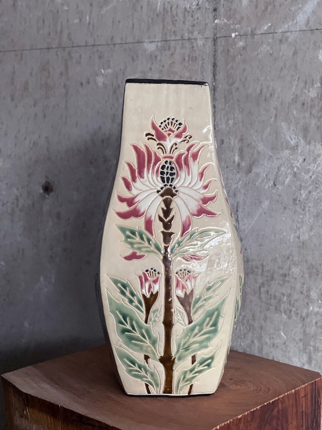 Bien Hoa／Flower vase