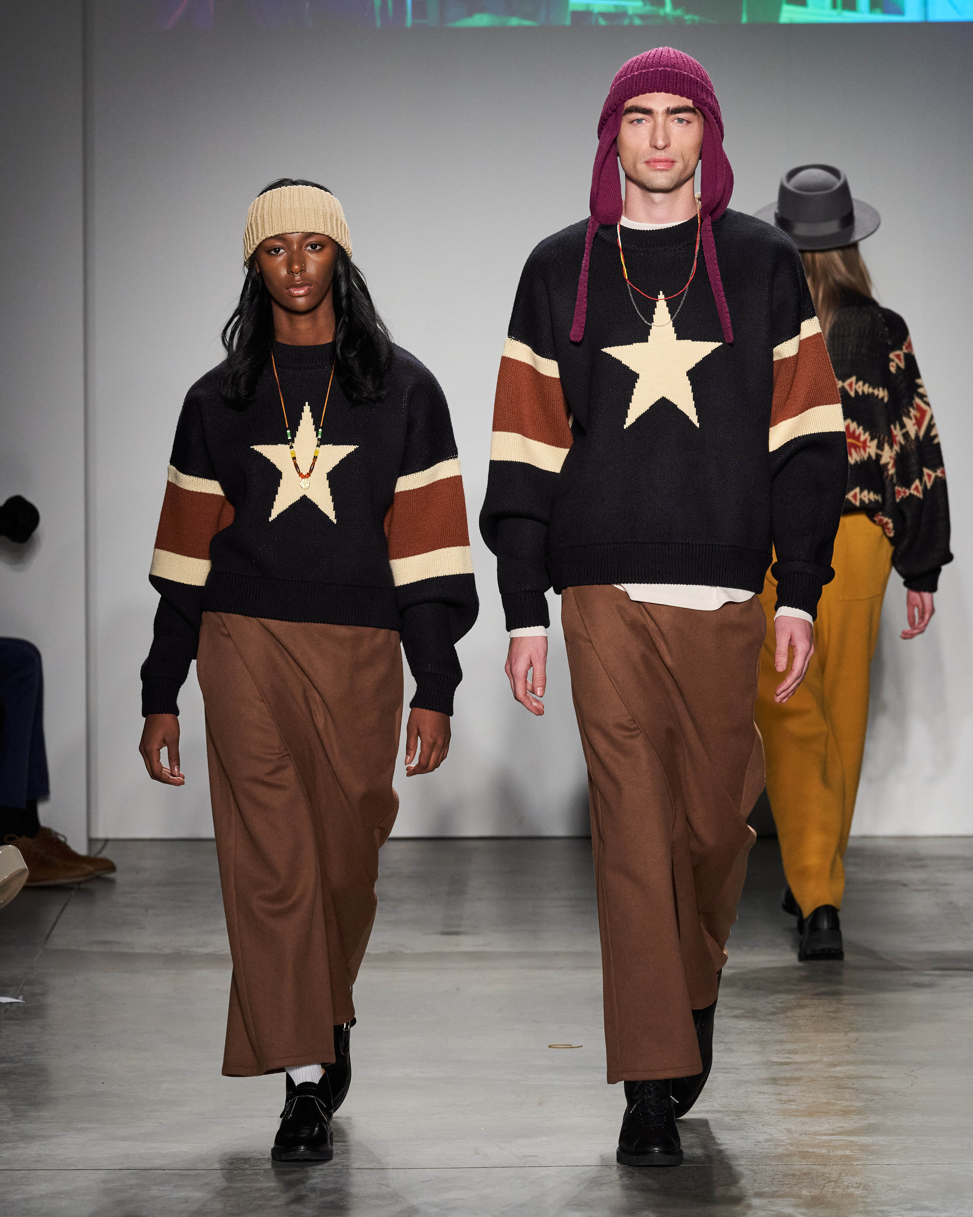 スターウォームセーター　ブラック　M AMBERGLEAM 26年2月中旬発送】Star Warm Sweater/Black | AMBERGLEAM