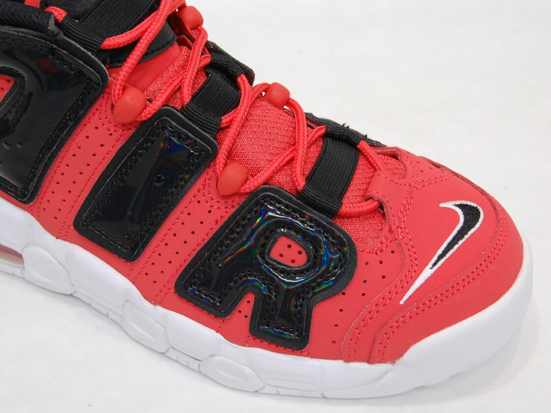NIKE ナイキ エアモアアップテンポスライド レッド x ブラック ゆけ 24cm