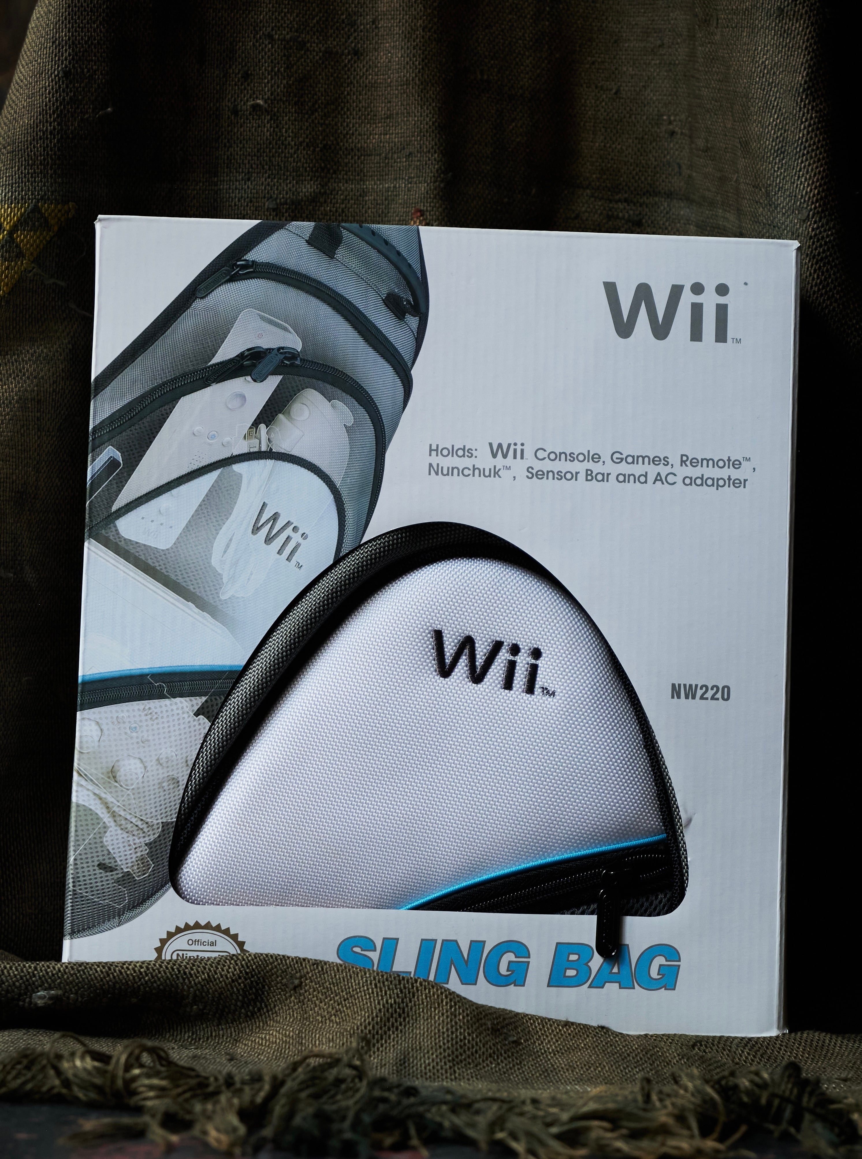 Nintendo wii. SLING BAG | FOLLIEE.