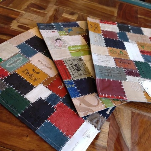 TOPANGA Homefurnishing　デニムレザーパッチランチョンマット　ベージュカラー　30×40cm　ランチョンマット　ティーマット　本革　牛革
