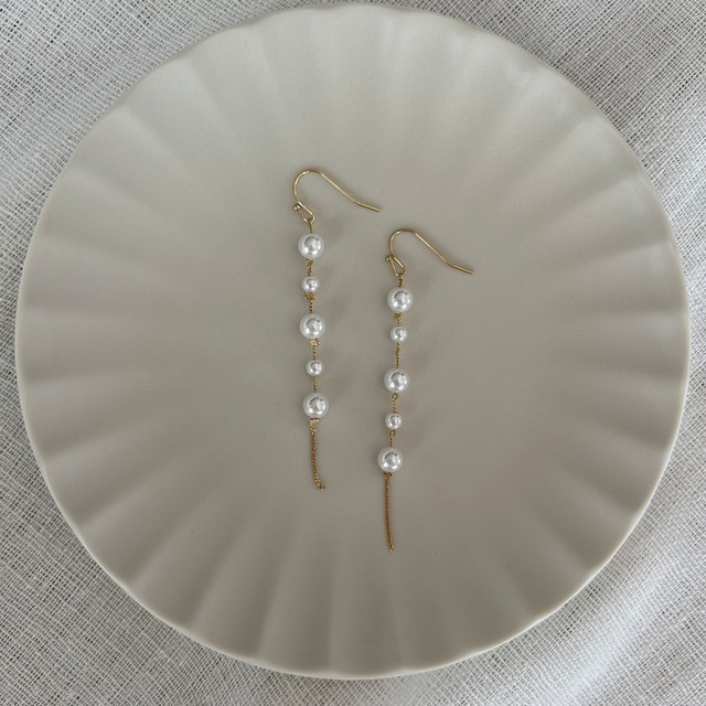 white perl ピアス/イヤリング