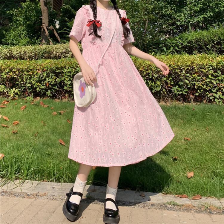 フェミニン ワンピース 可愛い 大人 フリルスリーブが大人可愛い