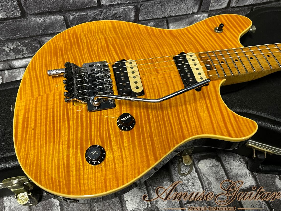 PEAVEY USA EVH Wolfgang # Trans Amber 2000's【Equipped with PEAVEY USA EVH Wolfgang # Trans Amber 2000's【Equipped with