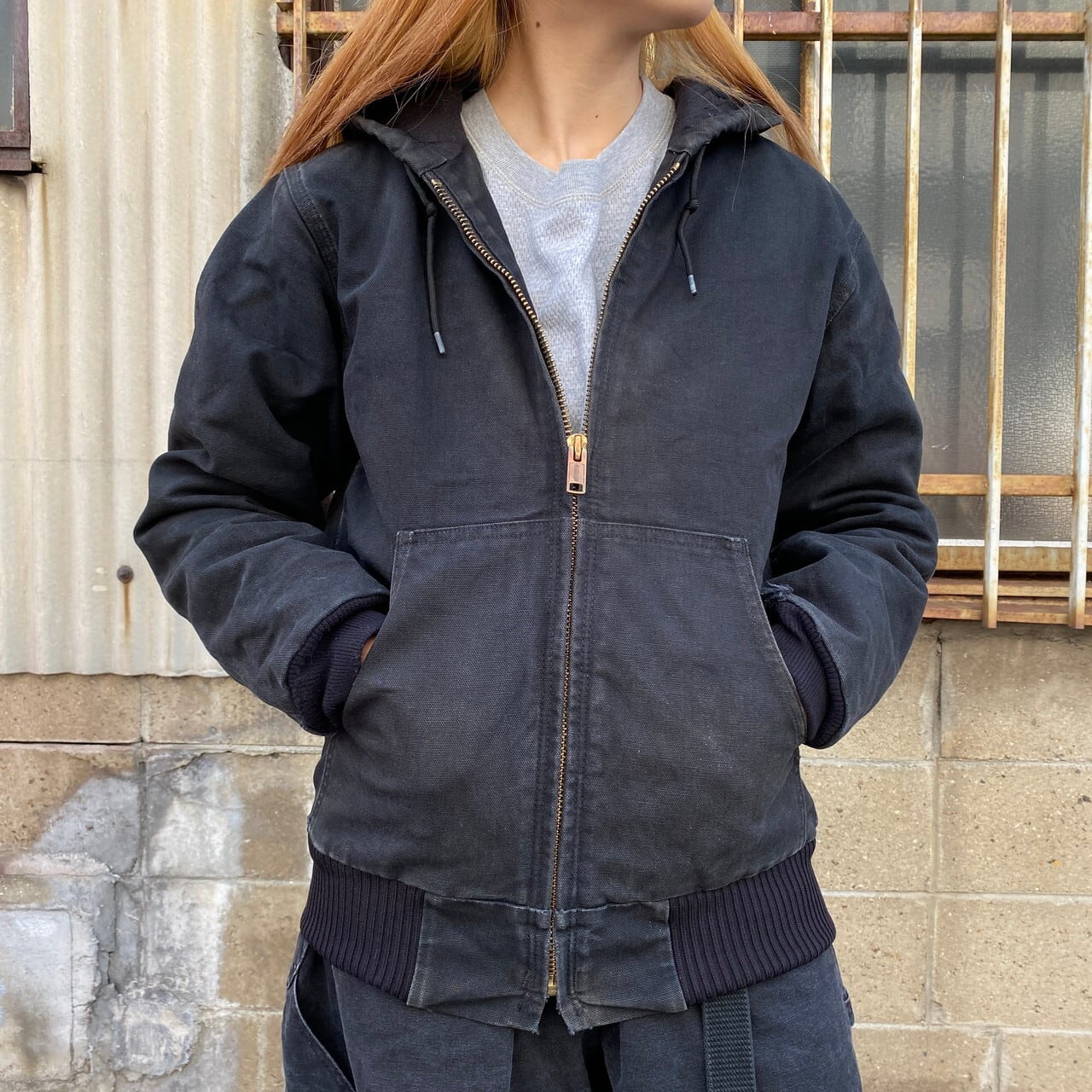 Carhartt カーハート アクティブジャケット ダック地 フルジップパーカー アクティブパーカー キルティングライナー メンズS 古着 黒  ブラック【ワークジャケット】 | cave 古着屋【公式】古着通販サイト powered by BASE