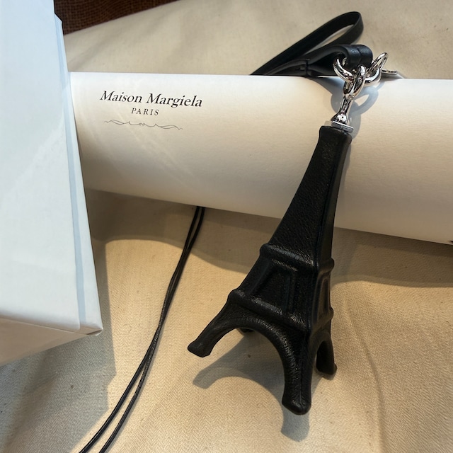 Maison Margiela【メゾン マルジェラ 】エッフェルタワー キーリング (SA2UA0023 P9639 HB723/BLACK) .