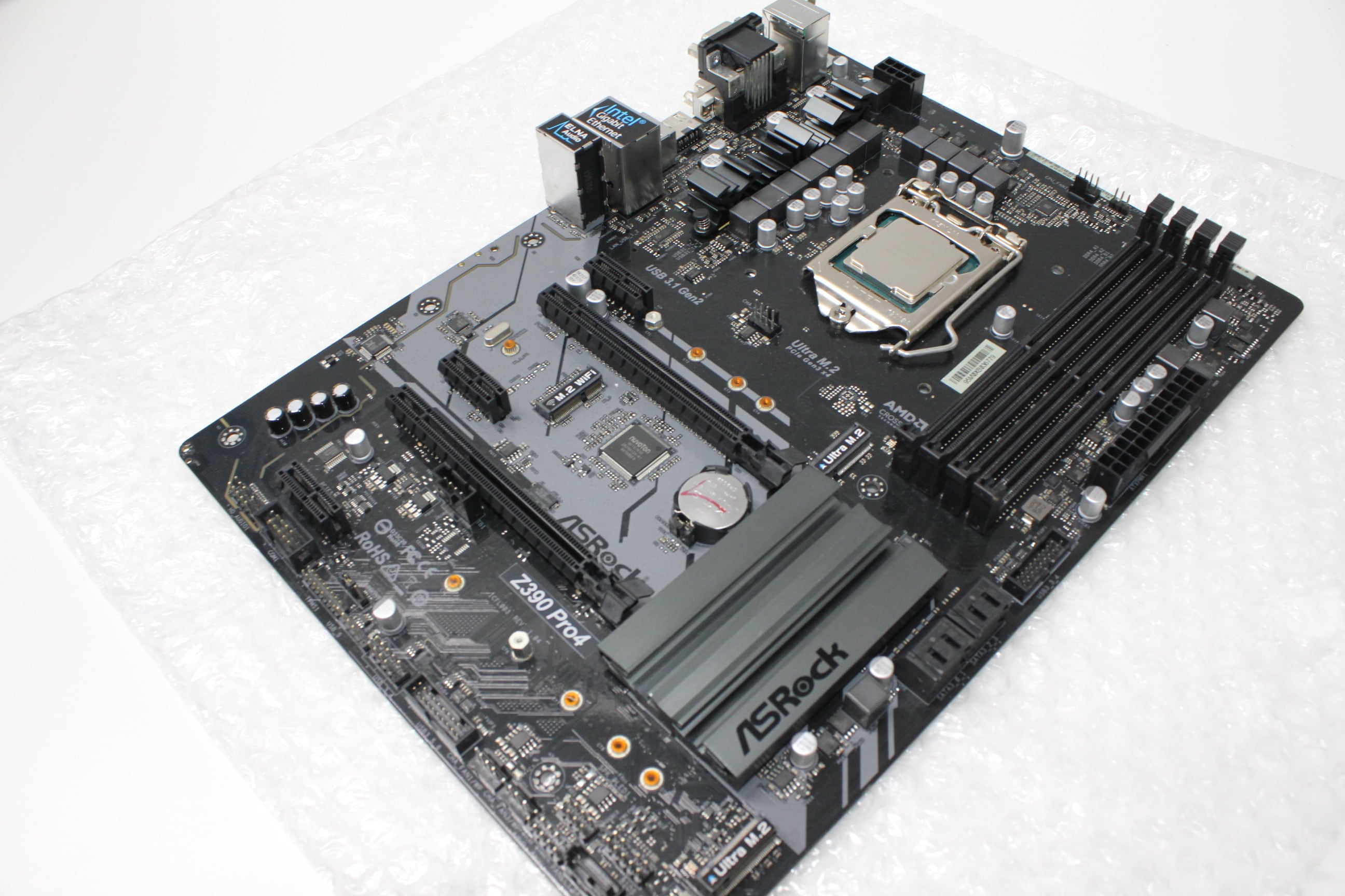 【中古一体型デスクトップ】富士通〈ESPRIMO FH77/E3〉Intel Core i7/SSD512GB/メモリ8GB ④ 中古一体型デスクトップ】富士通〈ESPRIMO FH77/E3〉Intel Core i7