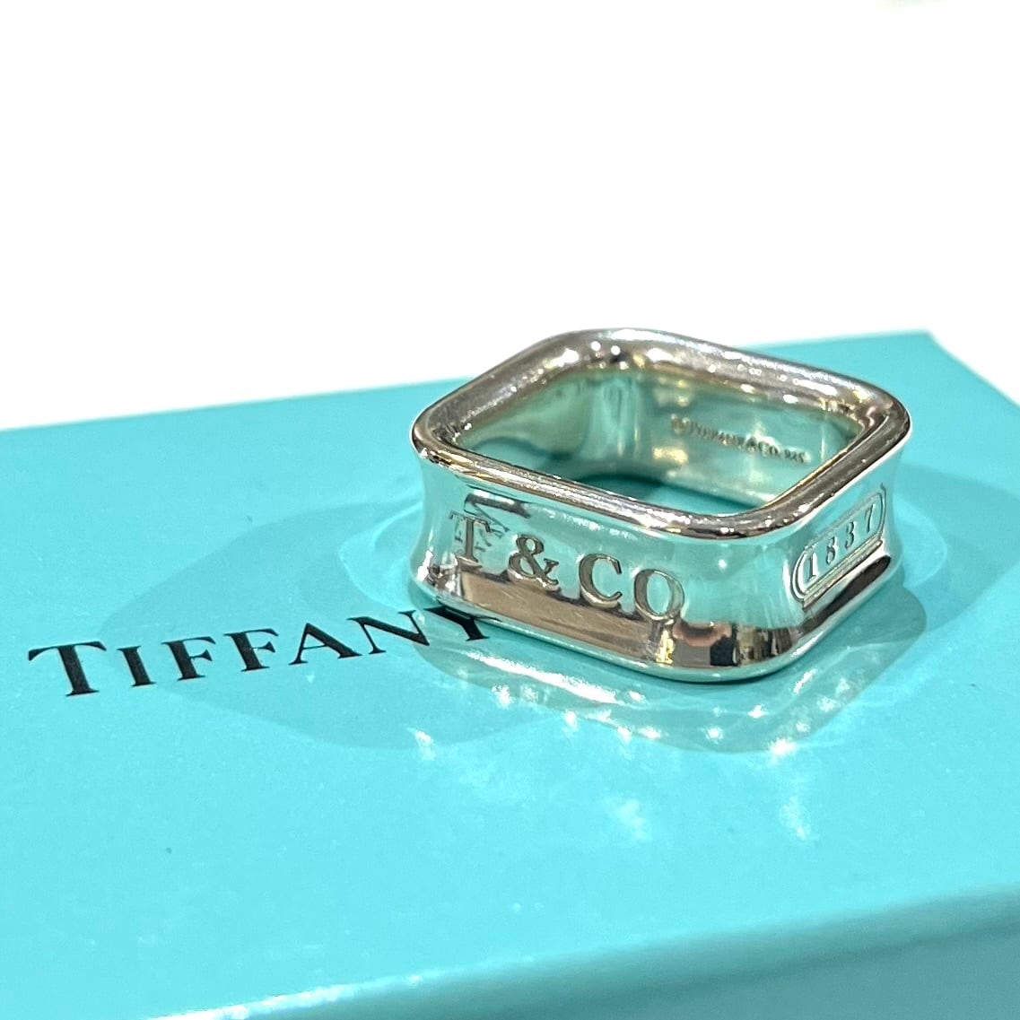 TIFFANY&CO.】【8-9号】2406 T&CO 1837 スクエアリング／シルバー925