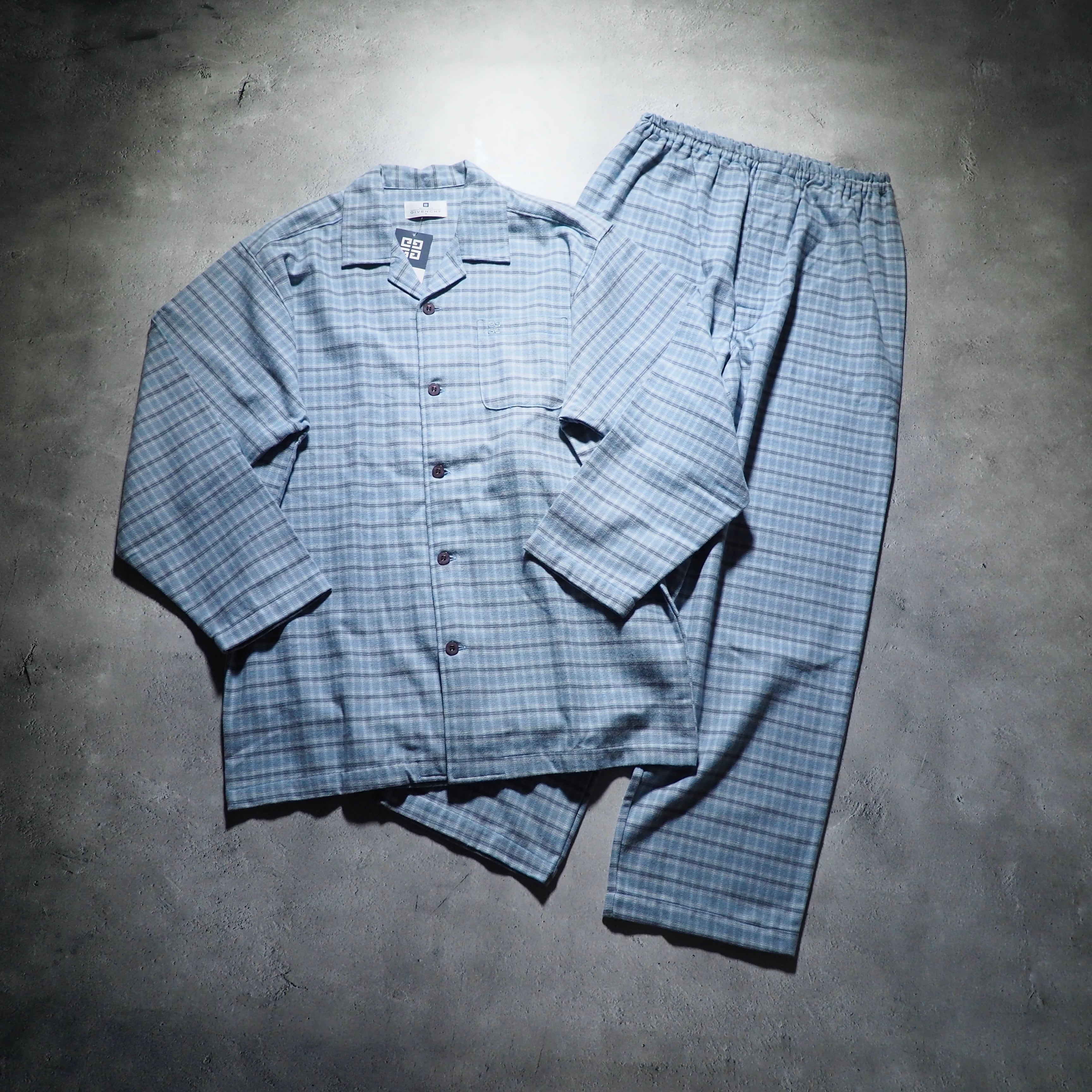 ” GIVENCHY ” 4G logo embroidery vintage loose check pajamas Set up