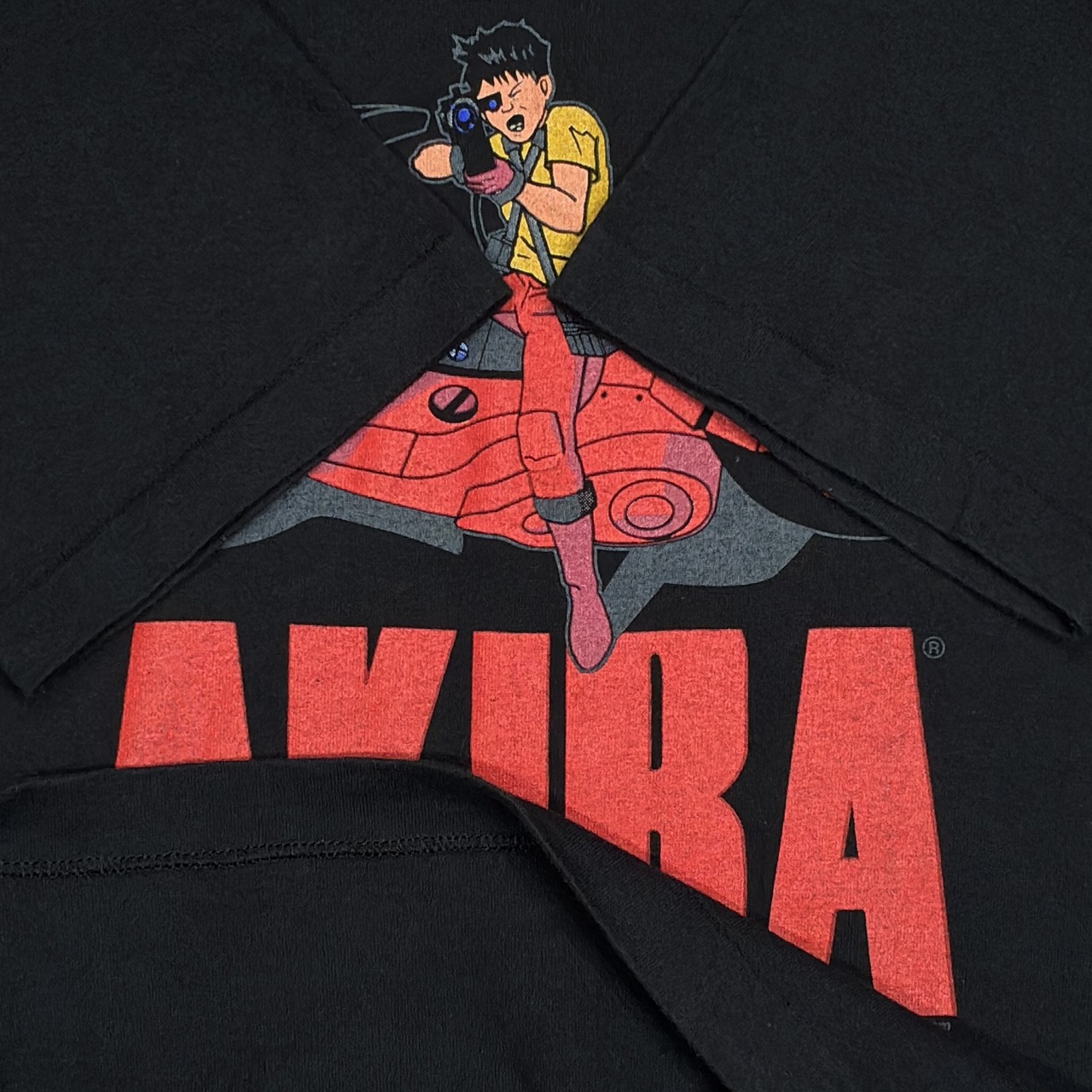AKIRA 'KANEDA BIKE 80s' FRUIT OF THE LOOM L 1235