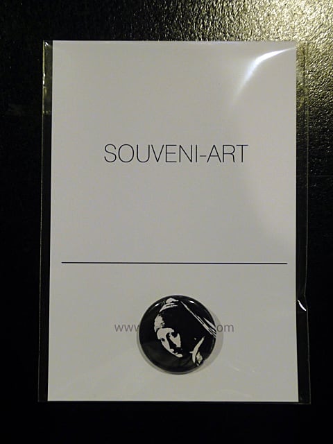 フェルメール「真珠の耳飾りの少女」 缶バッジ