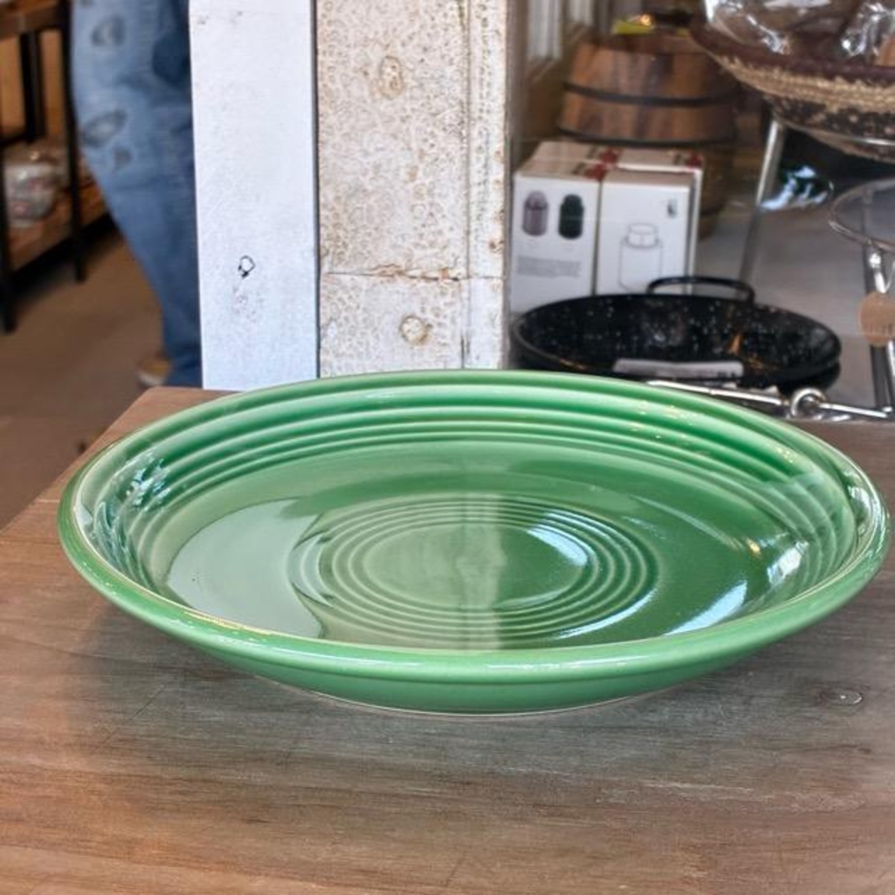 ORBIT Cake plate 19.5cm 4color　オービット　ケーキ皿　全4色　レッド　オレンジ　ブルー　グリーン　取り皿　中皿　丸皿　電子レンジ　オーブン　食洗機