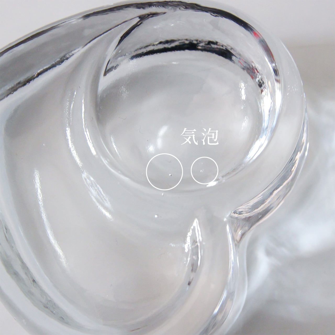 ヘルッタ エッグスタンド (イッタラ／iittala ヘルッタ／HERTTA) 002