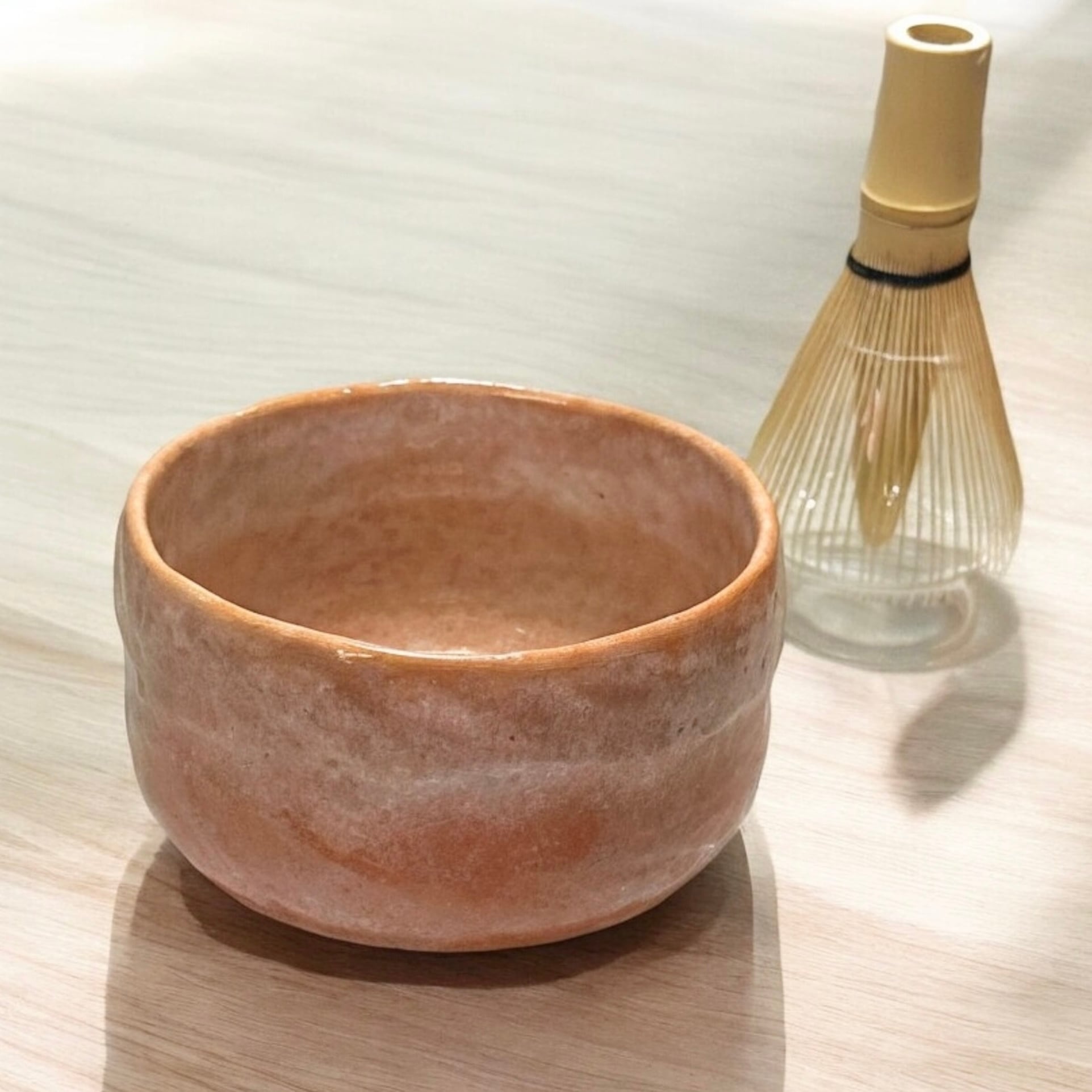 手づくり赤楽茶碗】軽やかで繊細な 抹茶茶碗｜茶道具・抹茶碗・日本製