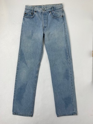 M-205  リーバイス Levisレギュラー古着 1985年米国製刻印546  W 70cm(ぐるり） 股下 79cm