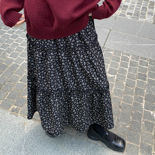 small floral tiered long skirt J00115