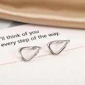 【Coming soon...】480P　ミニマルトライアングルピアス