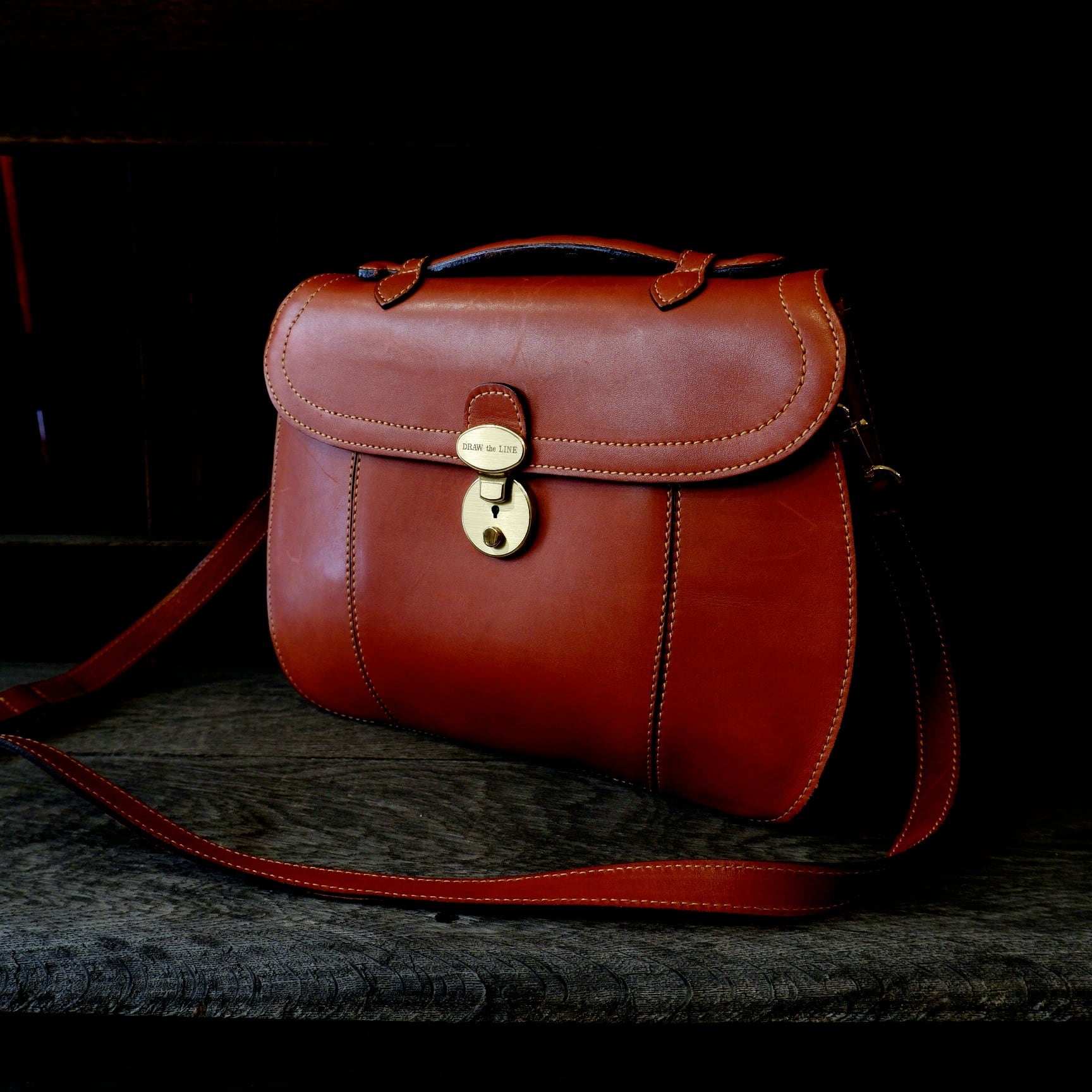 Bag Lione ブラウン レザー バッグ Bag Lione ブラウン レザー バッグ