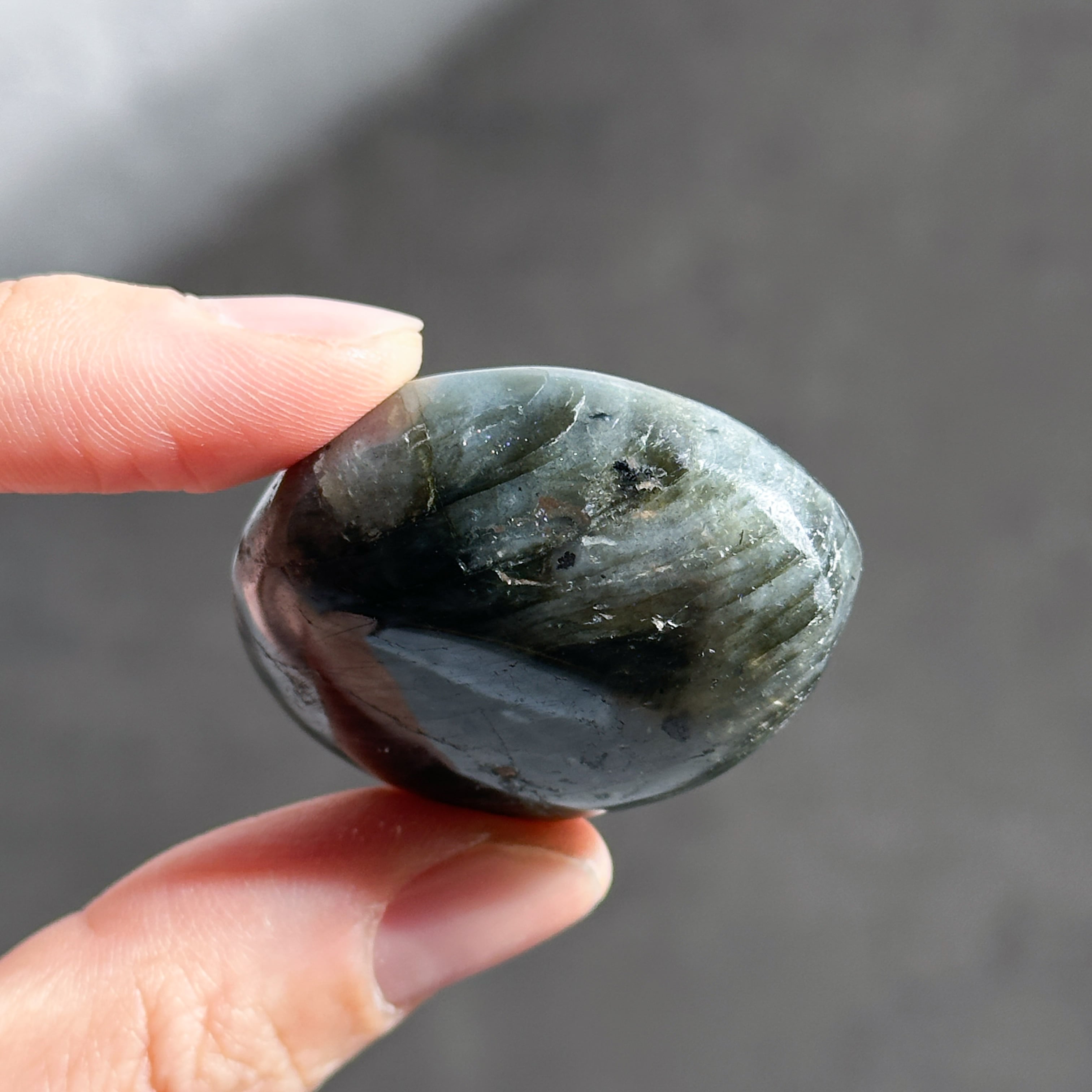 ラブラドライト パームストーン 13◇ Labradorite ◇天然石・鉱物
