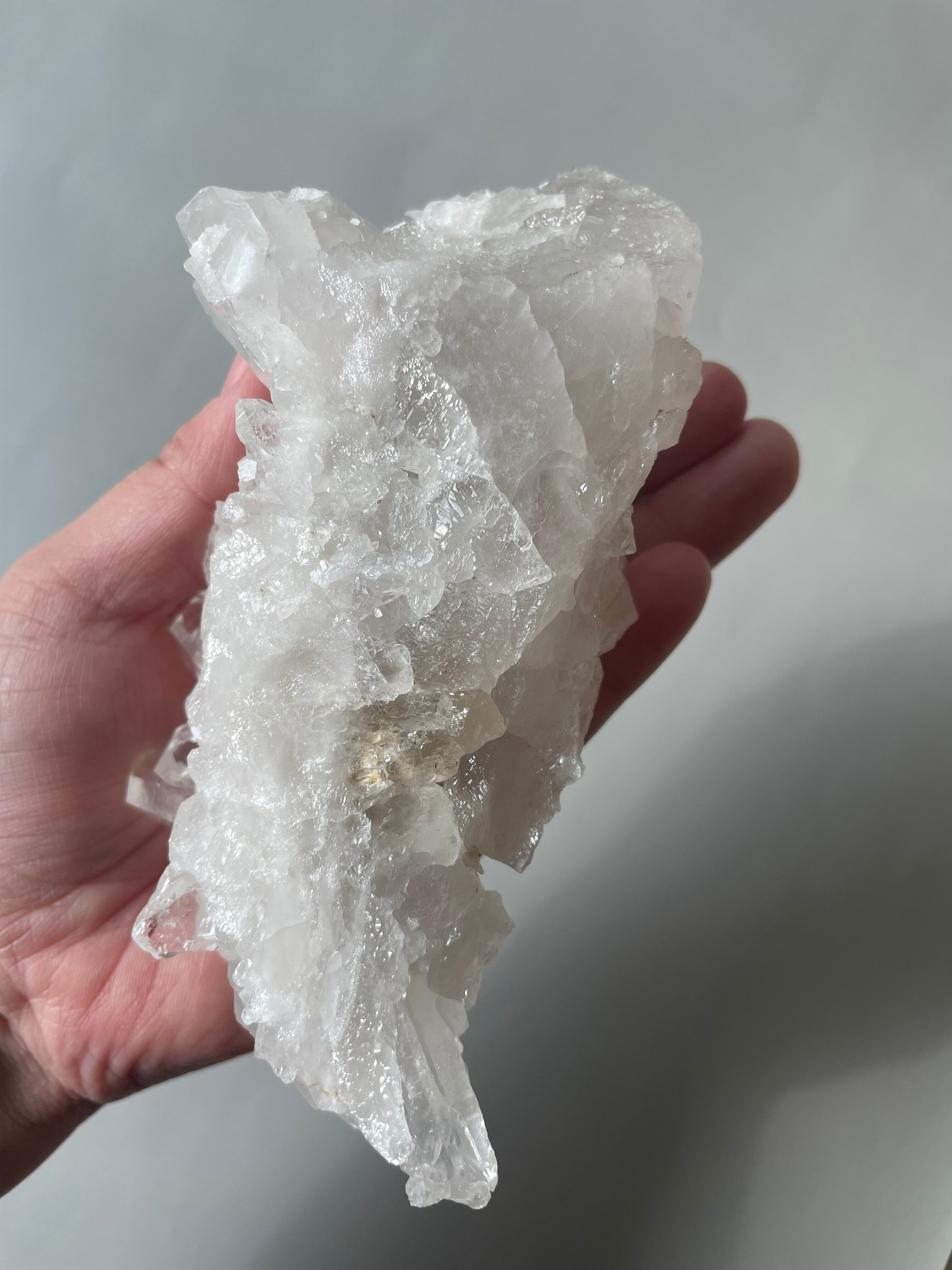 トマスゴンザガ産クリスタルクラスター