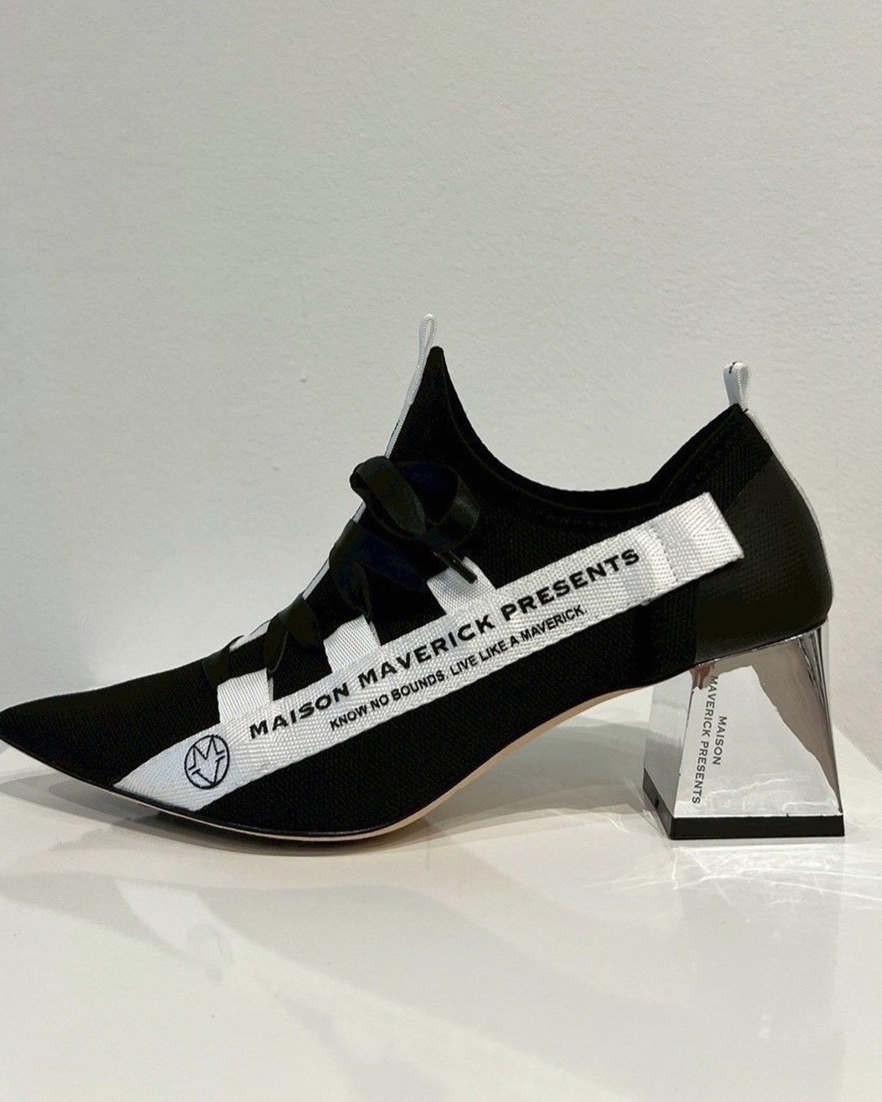 メゾンマヴェリックプレゼンツ  Speed Sneaker Block Heels