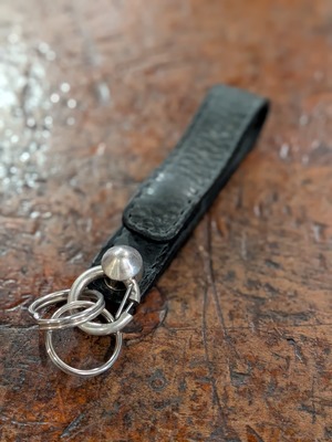CHOLOS  LEATHER BELT CLIP