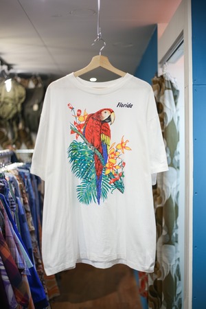 90〜00’s tropical parrot print tee “Florida”