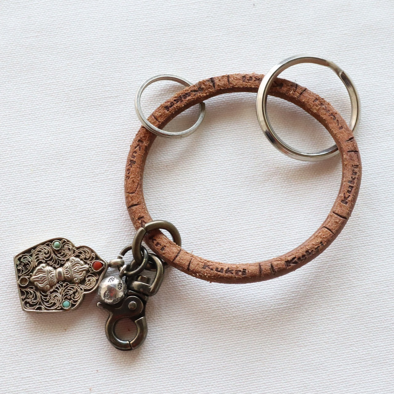 アッセンブル レザーキーリング｜Assemble ONE-OFF Leather Keyring｜A004