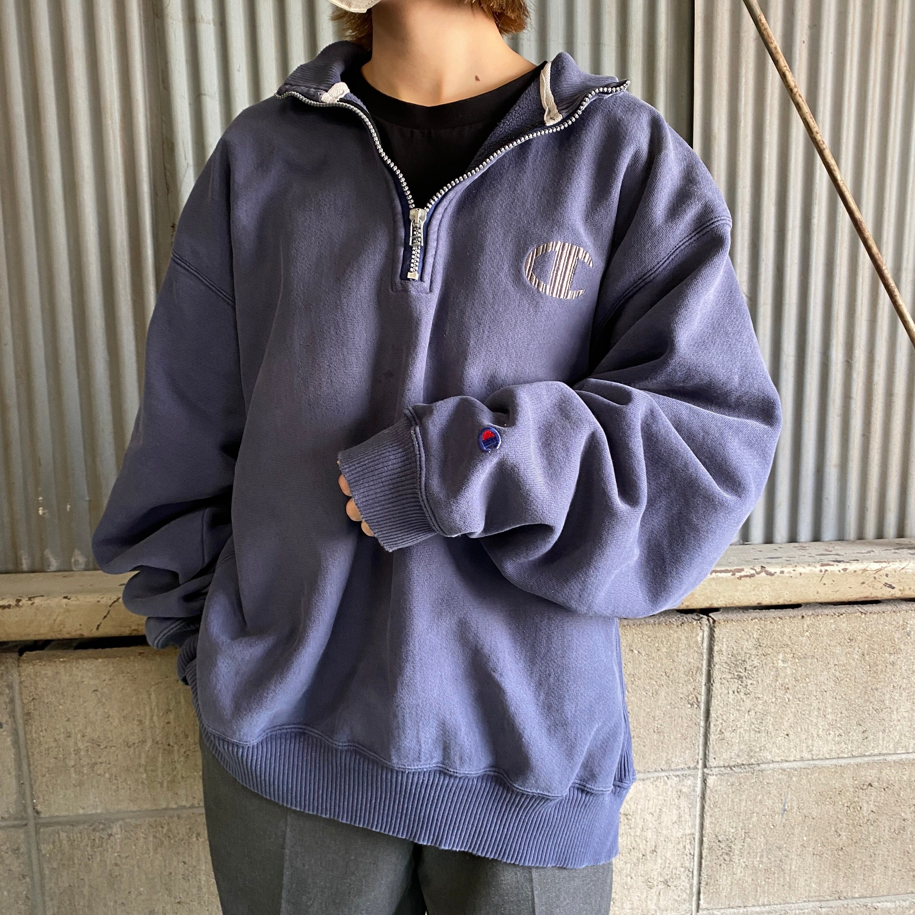 CHAMPION チャンピオン スウェット XL 紺 【古着】-