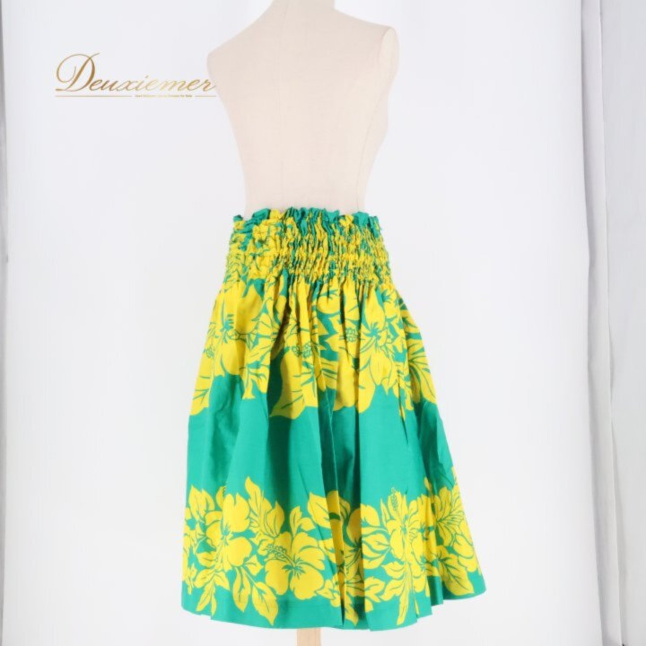 フラダンス 衣装 パウスカート グリーン系 イエロー系 ツーカラー ハイビスカス柄 シングル 華やか 鮮やか かわいい 明るい 緑 黄 ダンス衣装 ハワイアンダンス レディース ハワイアン アロハ ハワイアンプリント フラ ダンス レッスン 練習