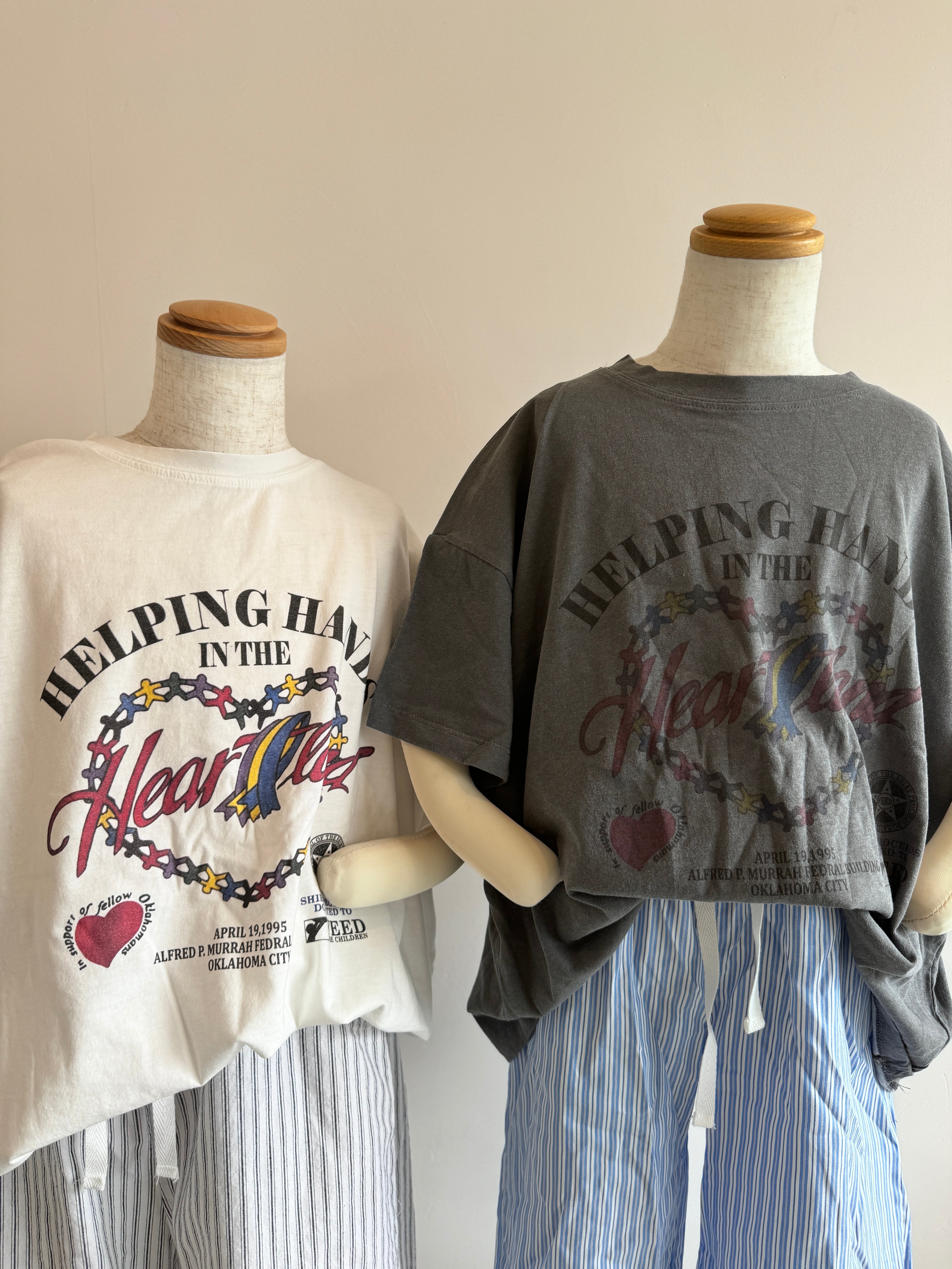 【即納】helping tee /2color